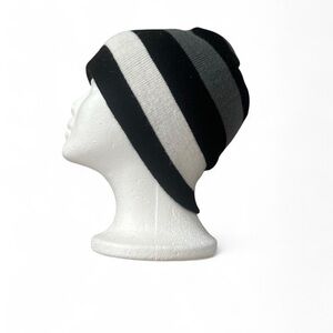 Pugs black & white & grey striped beanie